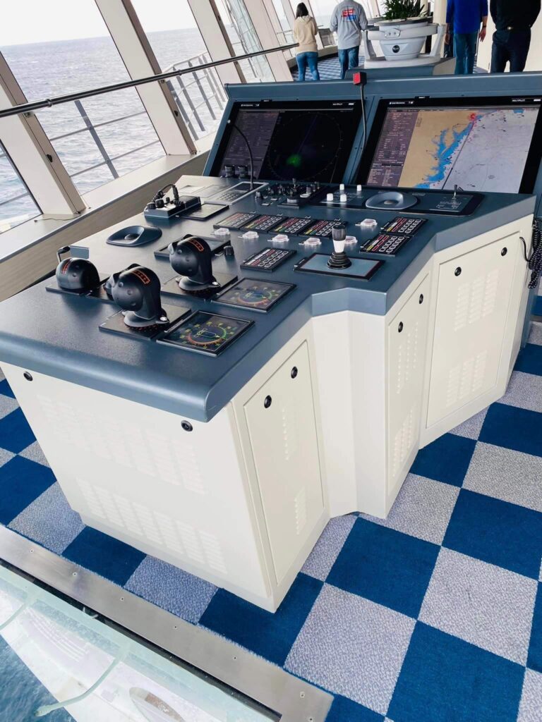 Ship controllers