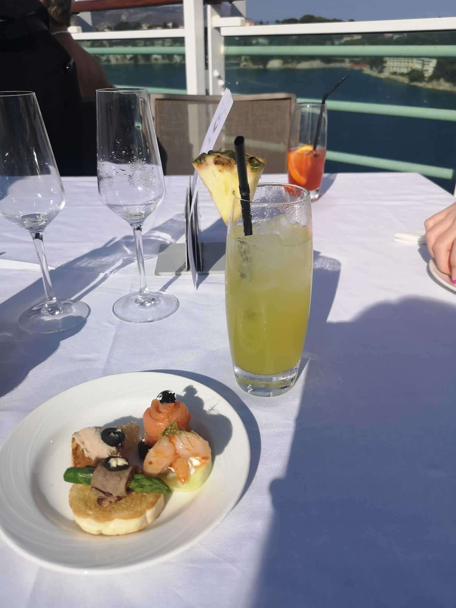 How Much Do Waiters Earn On A Cruise Cruise With Leo how-much-do-waiters-earn-on-a-cruise-cruise-with-leo