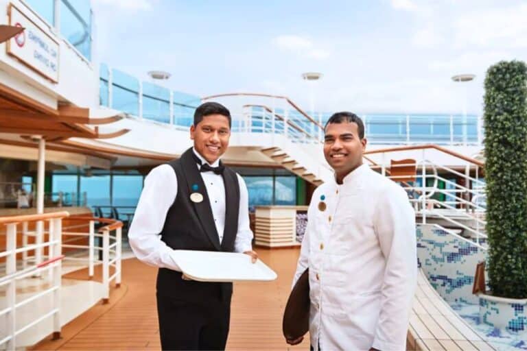 extra tip cruise staff