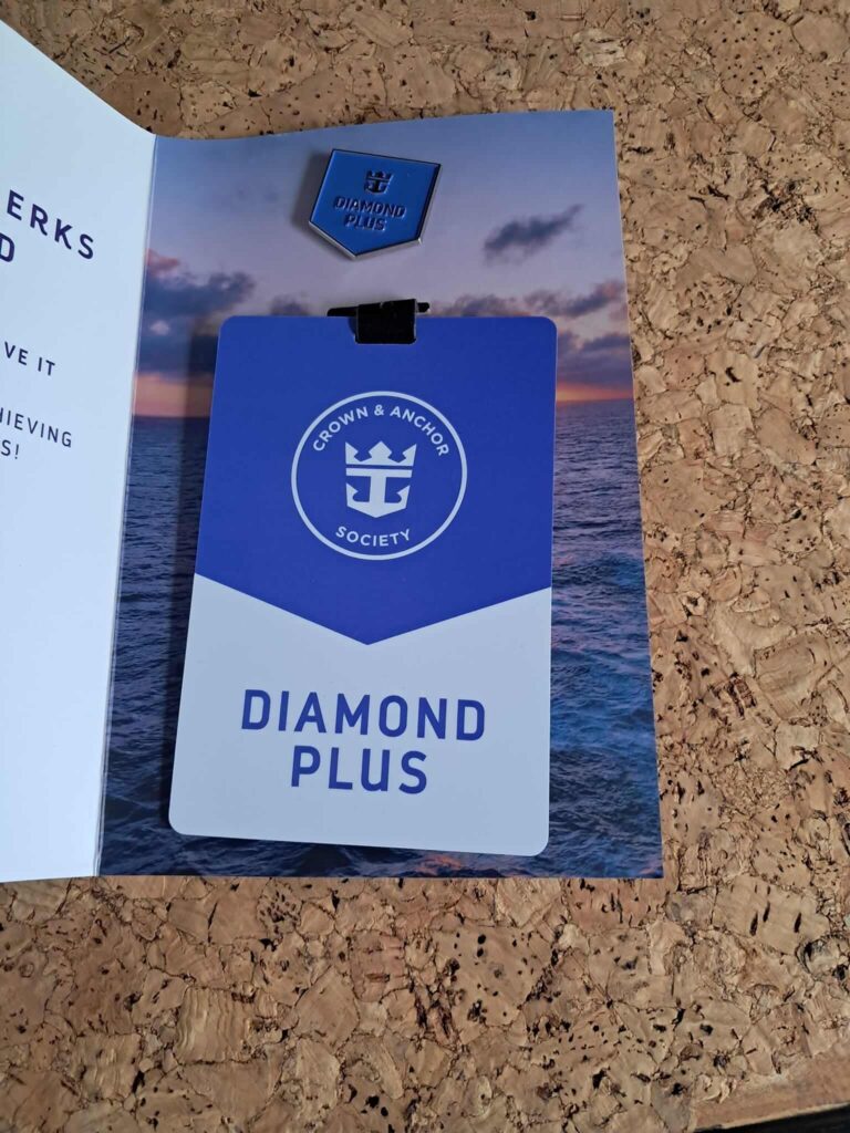 Diamond plus luggage tag