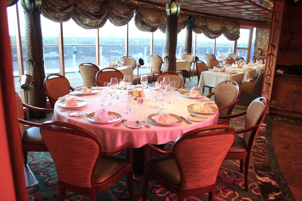 Carnival dining room