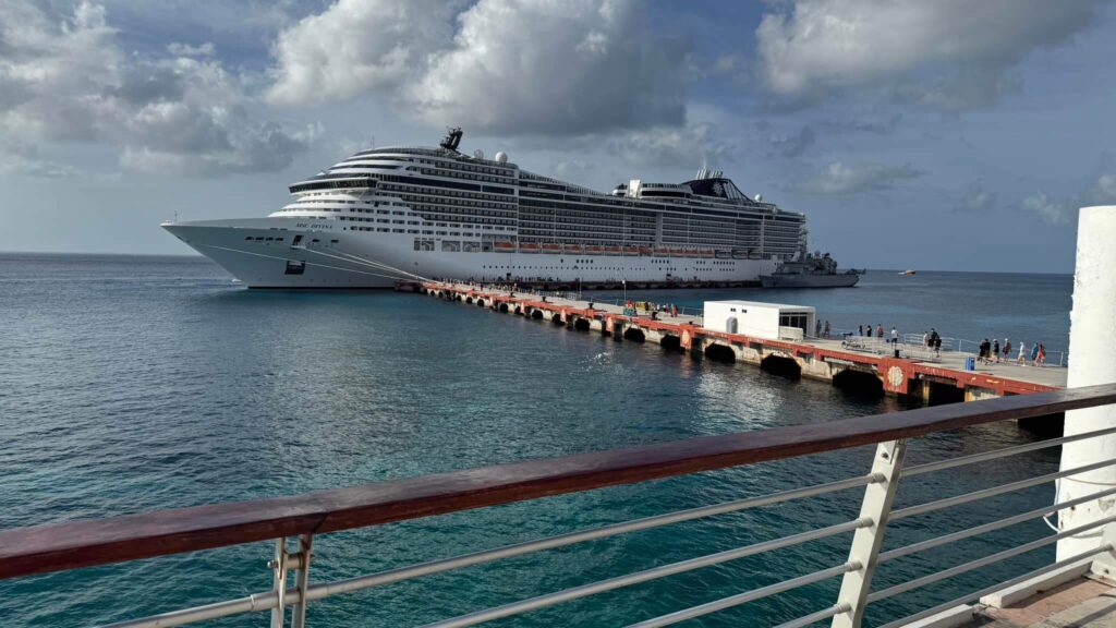 MSC Divina