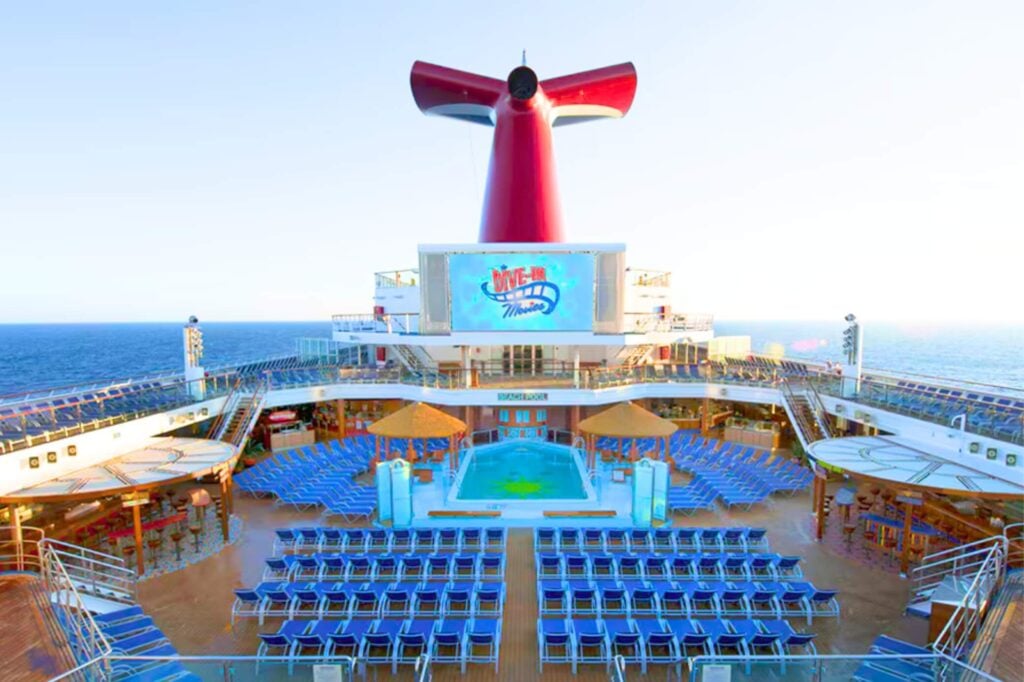 Empty pool deck