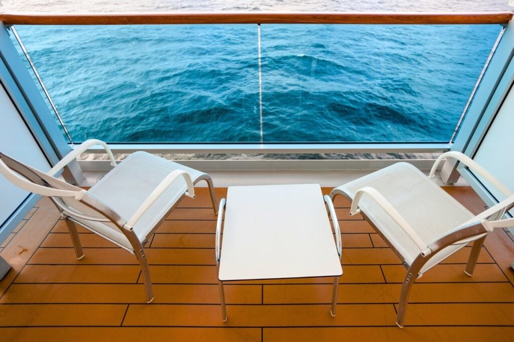 cruise cabin balcony